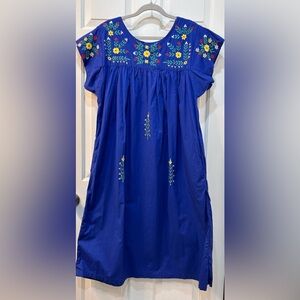 NAQUI Bold Floral Embroidered Cotton House Dress Size L Mexican Lounge Colorful